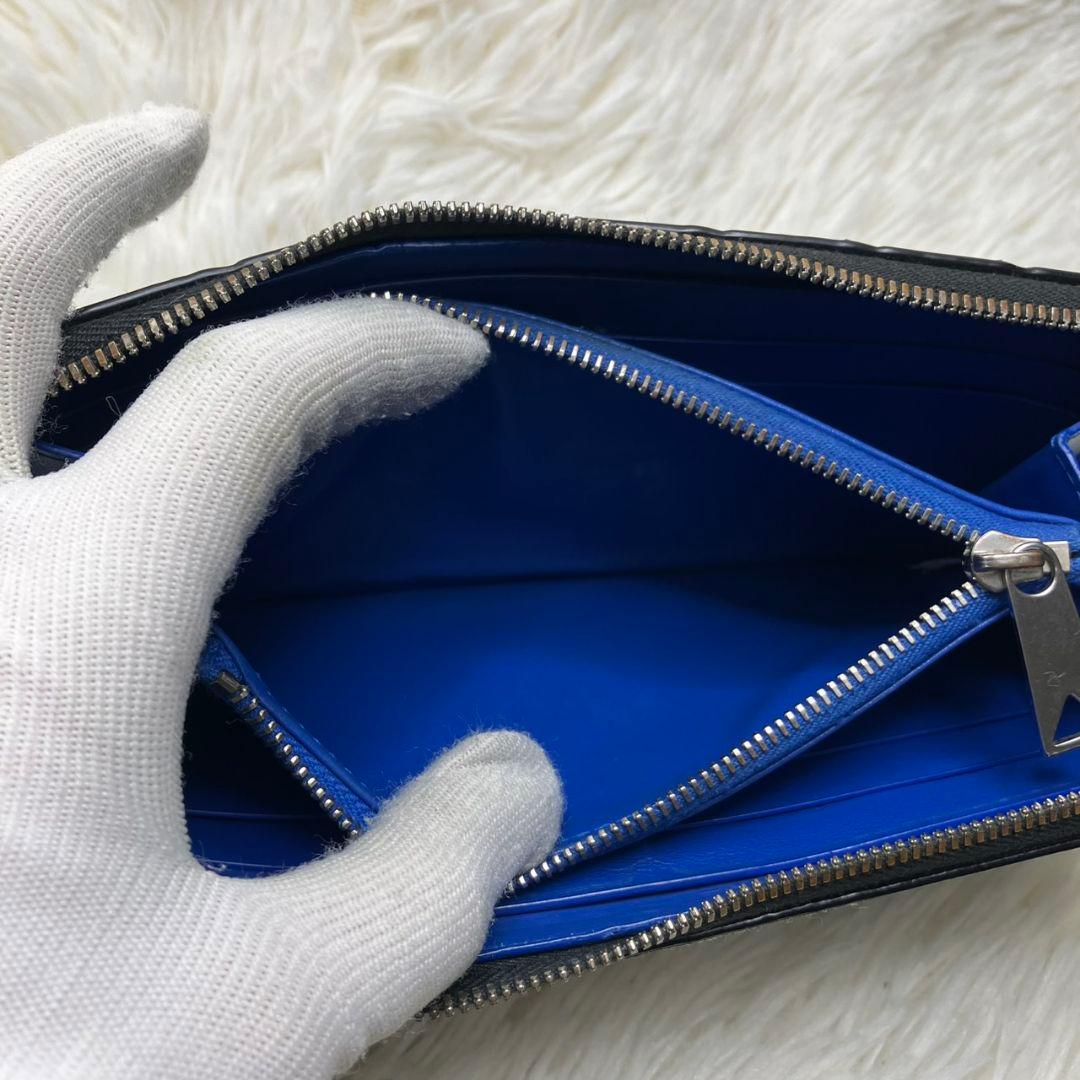 美品✨ボッテガヴェネタ マキシイントレチャート ラウンドジップ 長財布 ブラック