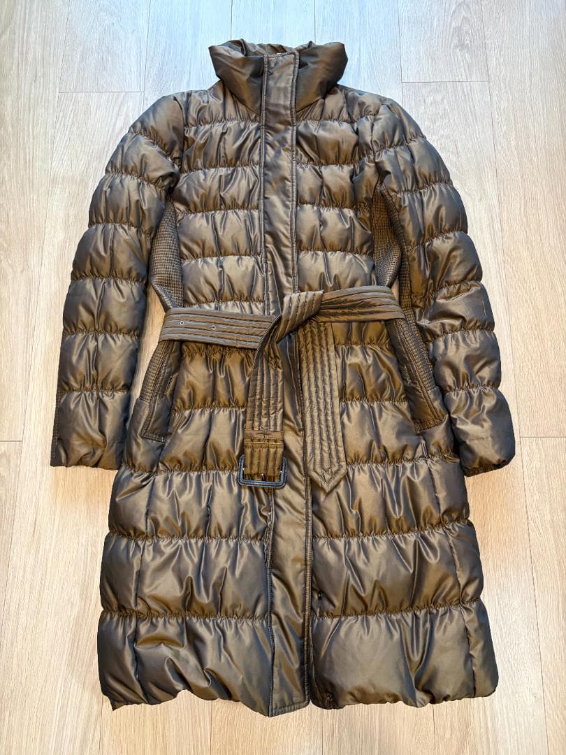 美品 BURBERRY LONDON ダウンコート 40サイズ ブラウン系