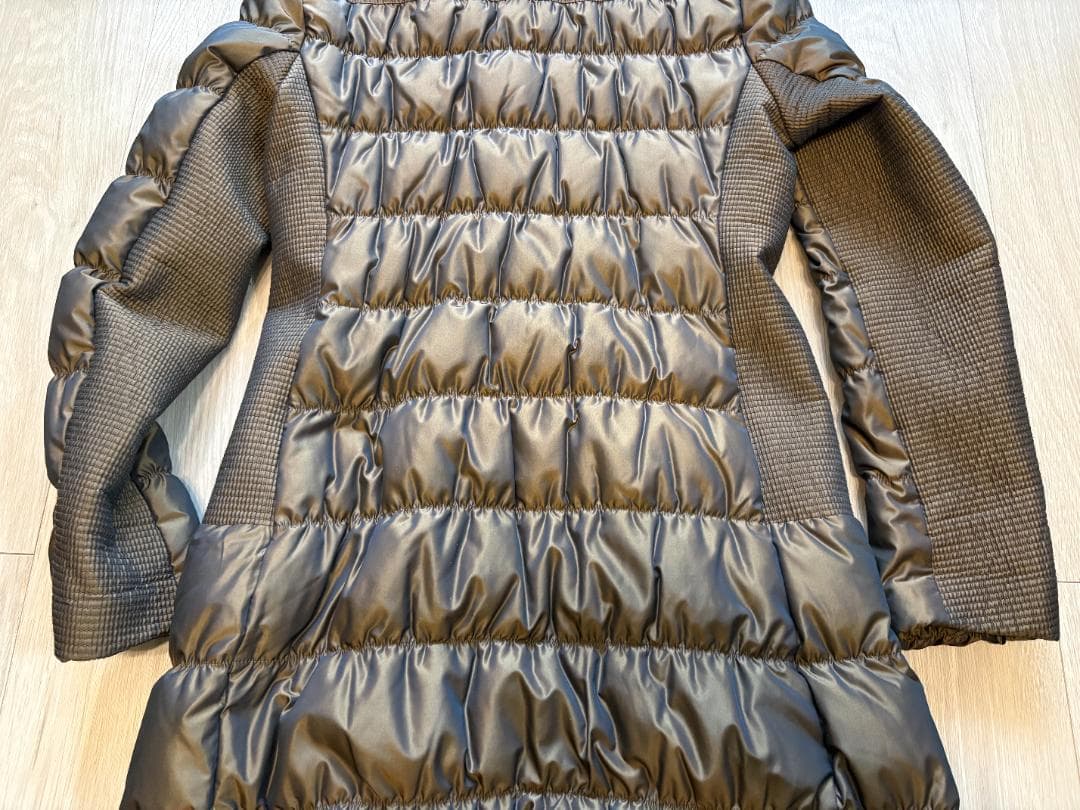 美品 BURBERRY LONDON ダウンコート 40サイズ ブラウン系