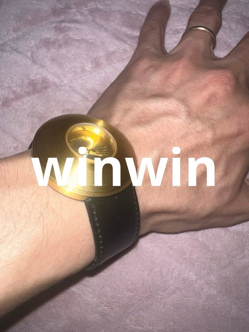 Jean Paul Gaultier ゴールド ブラック UFO時計