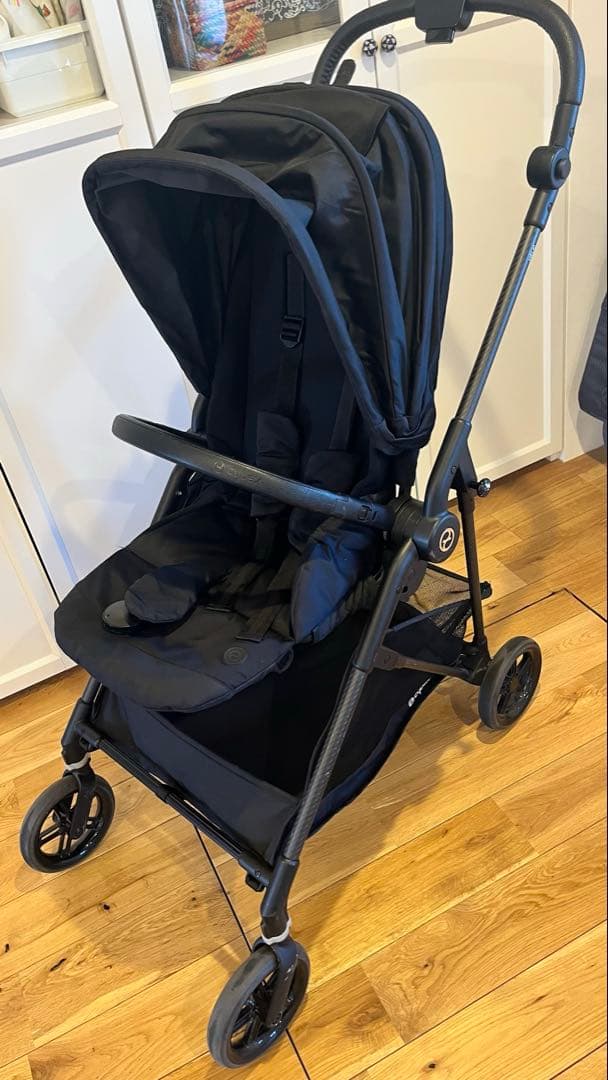 サイベックスcybexメリオカーボンブラックベビーカー