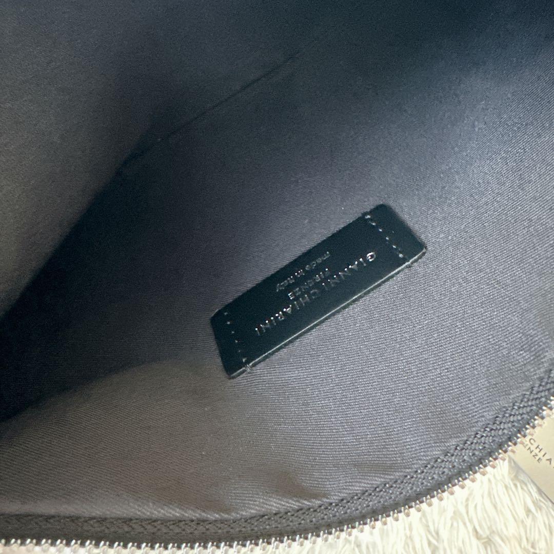 タグあり GIANNI CHIARINI マルチェッラ　トートバッグ　ポーチ