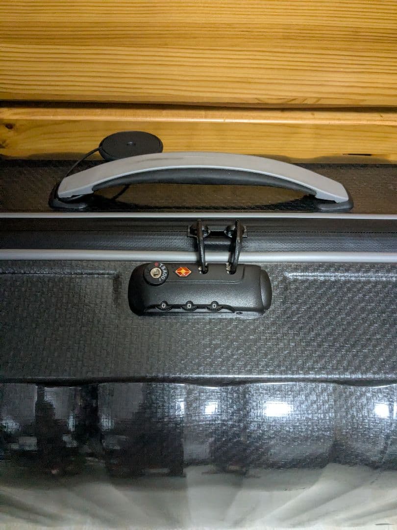 サムソナイト ハードスーツケース