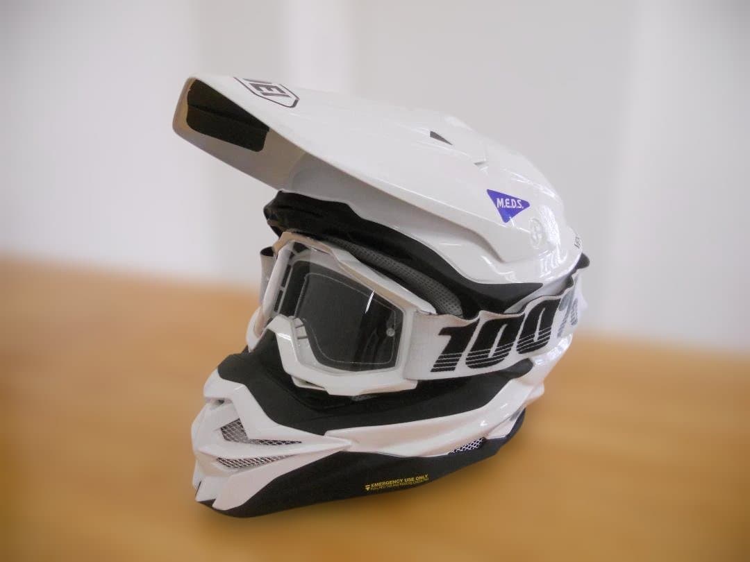 SHOEI ショウエイ VFX-WR サイズL 100％ゴーグル他おまけ付き