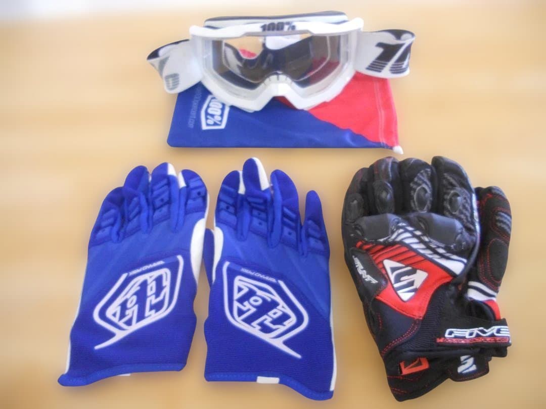 SHOEI ショウエイ VFX-WR サイズL 100％ゴーグル他おまけ付き