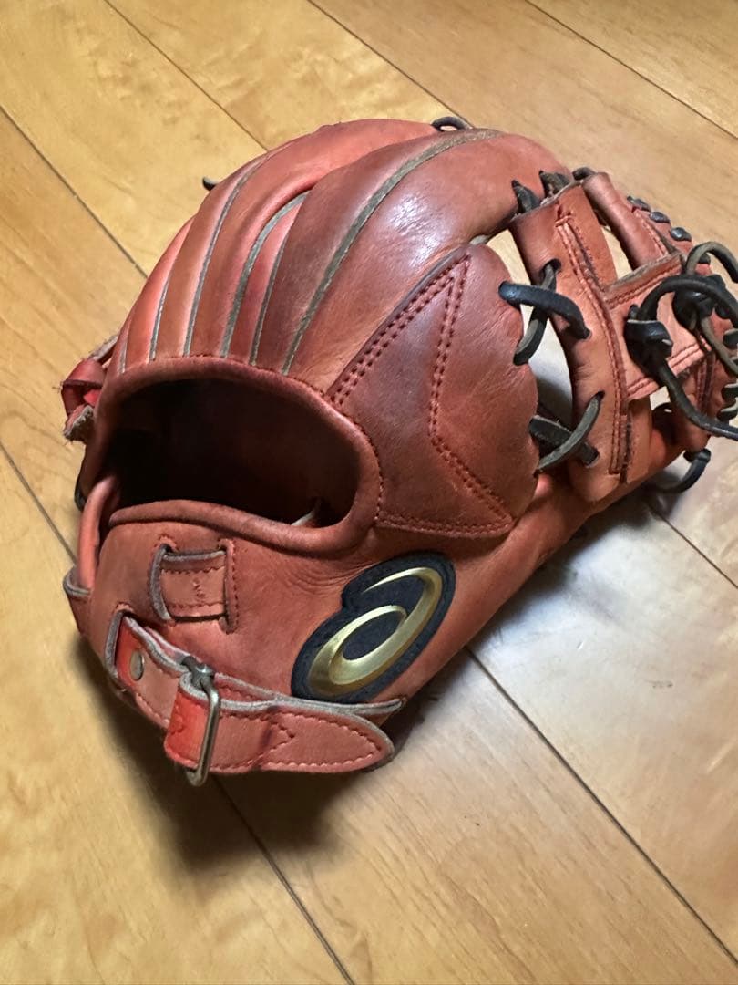 硬式用グローブ asics 右投げ用