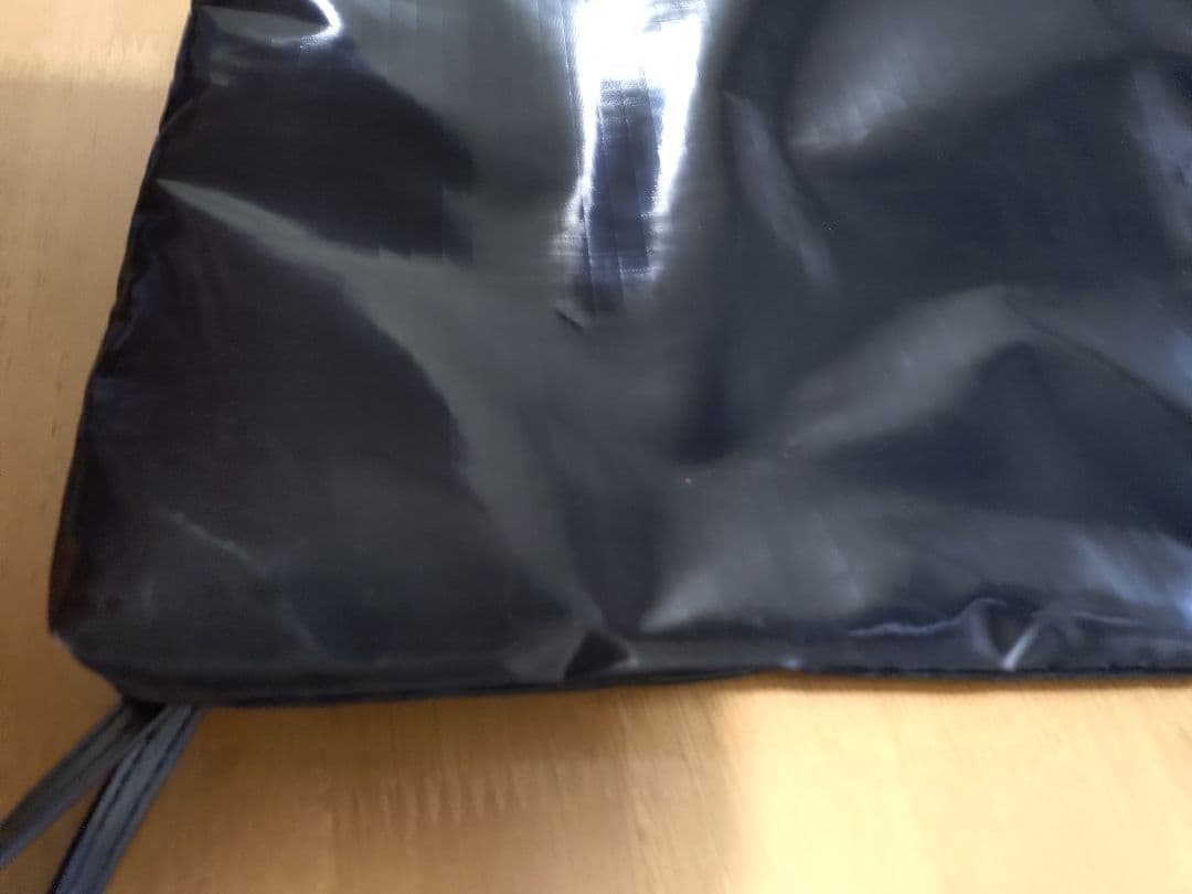 LeSportsacTH CITY KNAPSACKアップタウンブラックシャイン