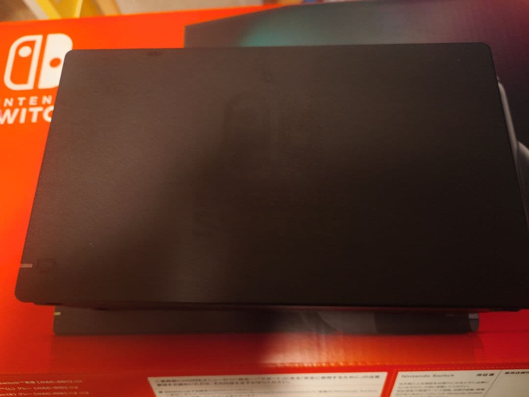 NINTENDO switch　グレー