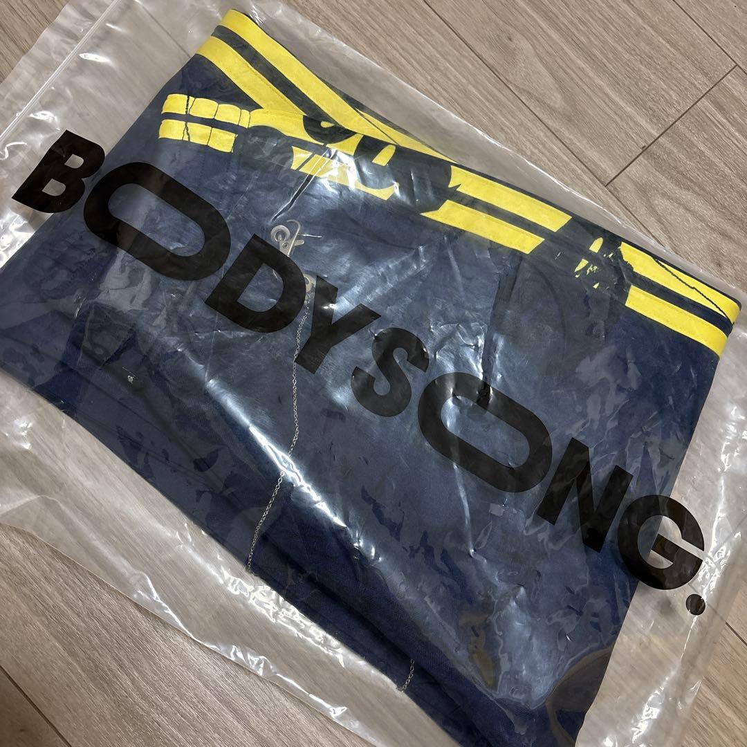 パンツ BODYSONG. FLAT PRESS PRINT PT NAVY