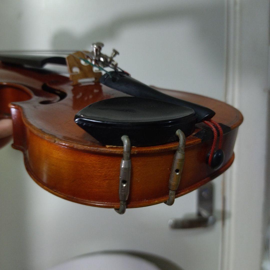♥子供用1/8♥スズキバイオリン♥特価♥メンテナンス済み♥弓ケ―ス松脂付き