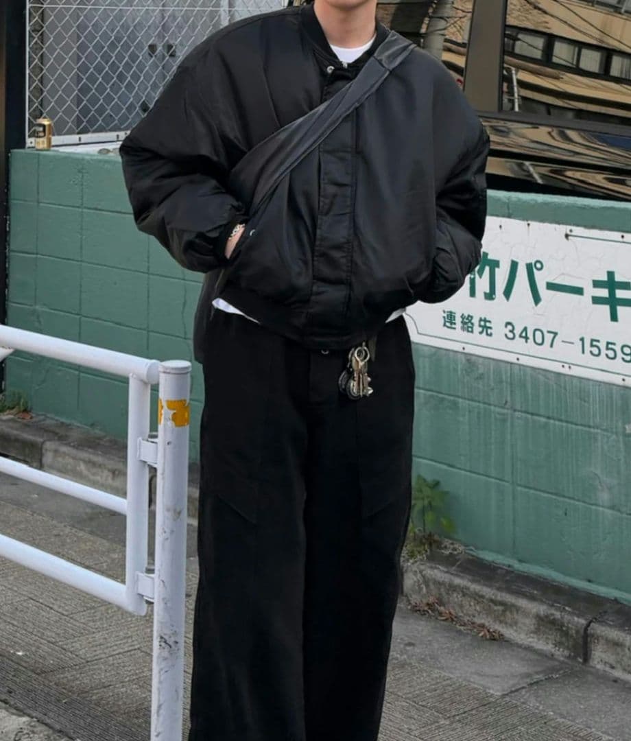 東京店WEB限定受注制商品 チカシツプラス　黒 クロップドエムエーワン MA 1