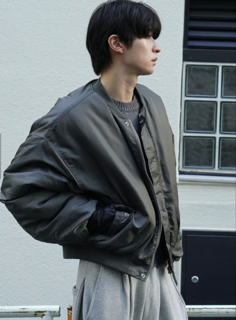 東京店WEB限定受注制商品 チカシツプラス　黒 クロップドエムエーワン MA 1