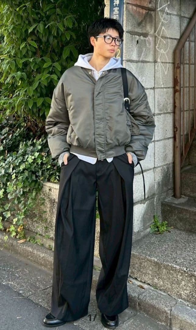 東京店WEB限定受注制商品 チカシツプラス　黒 クロップドエムエーワン MA 1