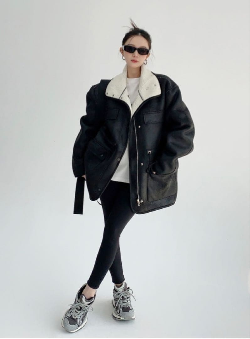 ボアジャケット ブラック・ホワイト・ムートン