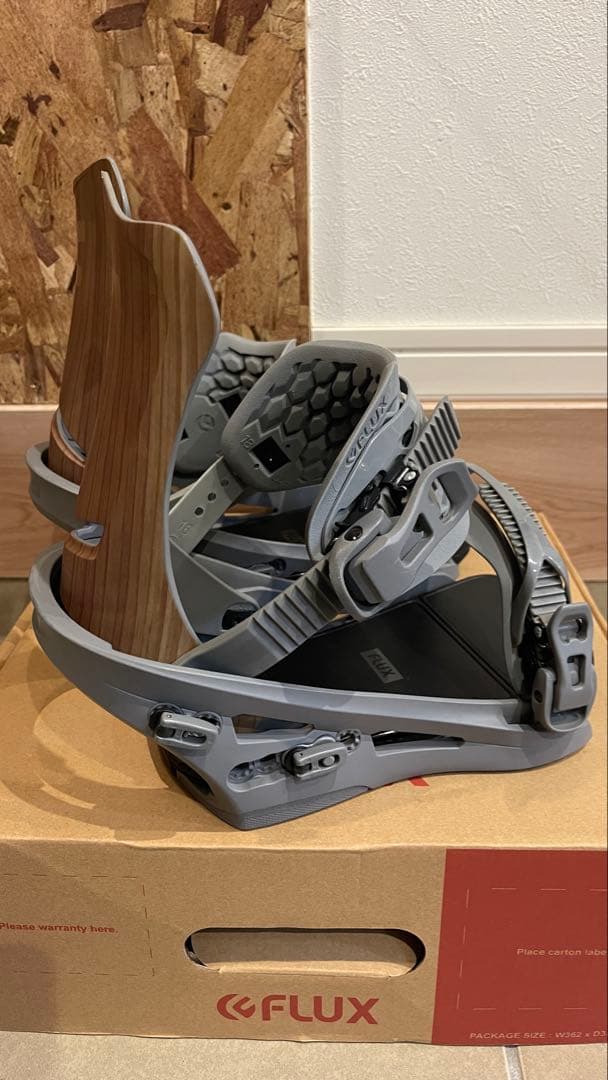 FLUX DS men's Mサイズ　スノーボード ビンディング 木目調