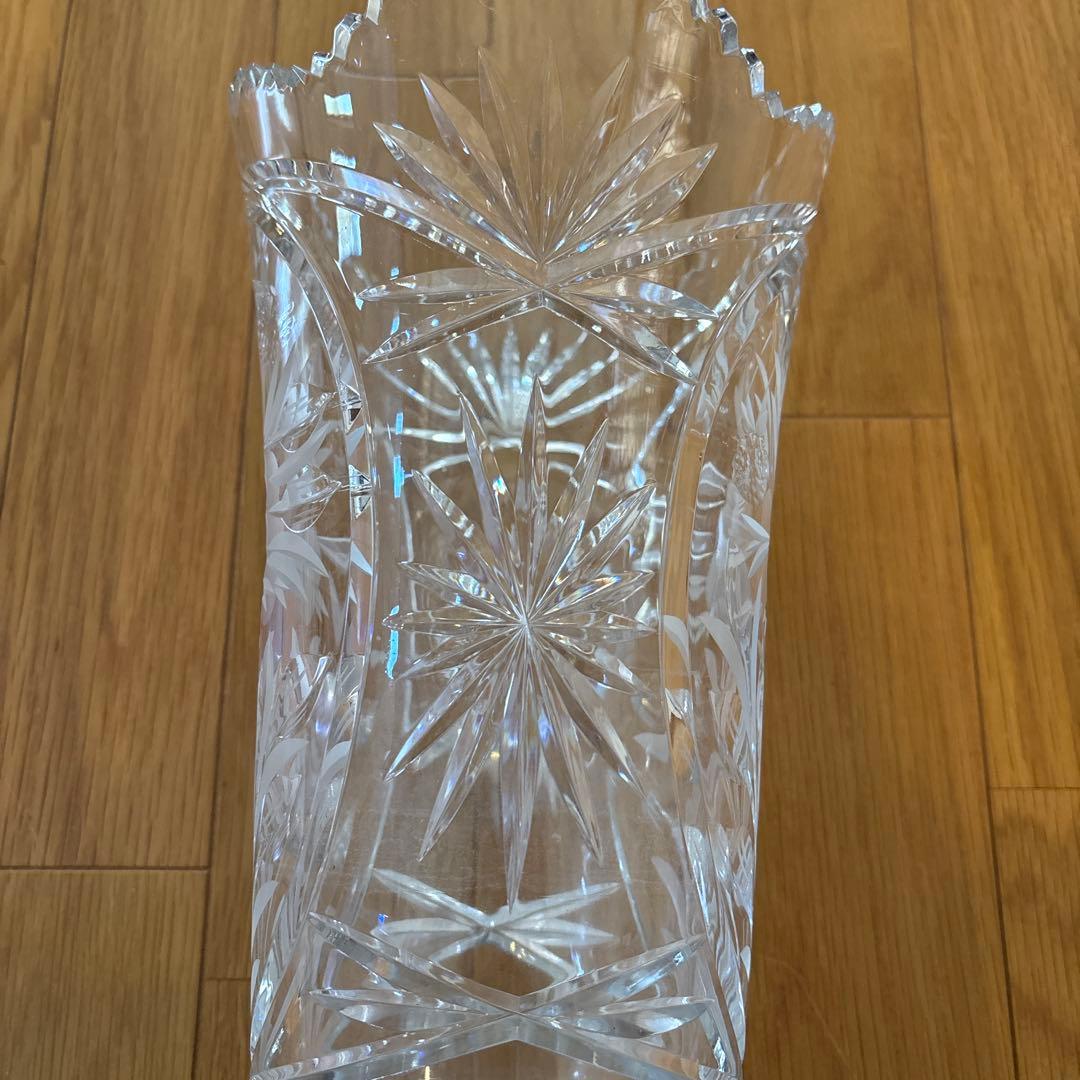 ガラス フラワーベース　花瓶　30センチ