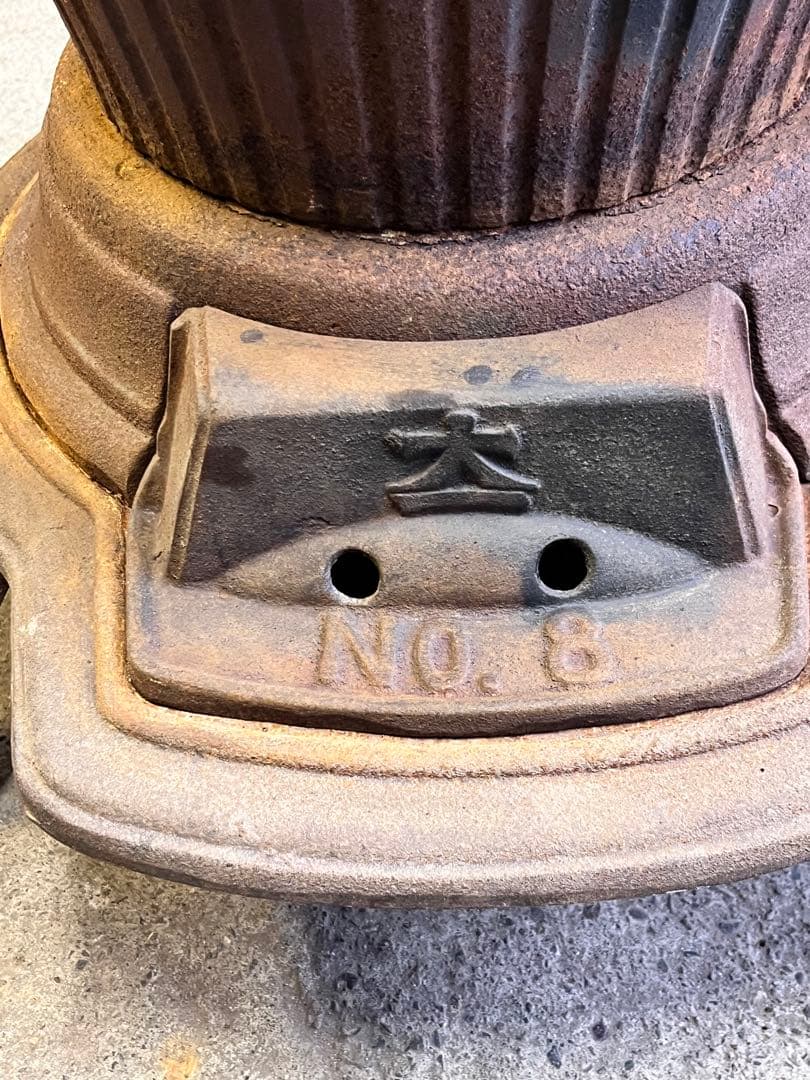 ダルマストーブダルマストーブ（鋳物製）