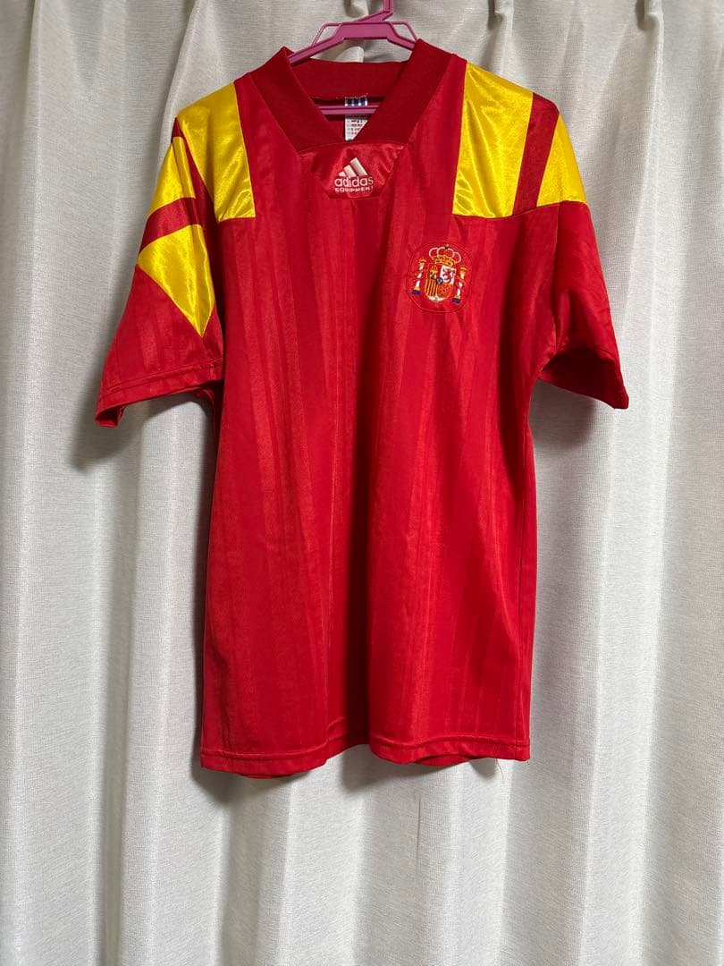 【スペイン代表　adidas サッカーシャツ】希少品 M