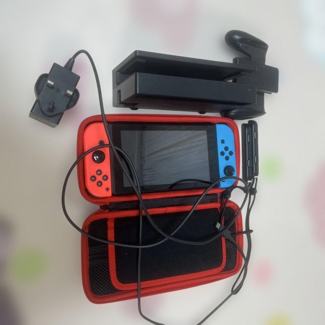 【年末大特価】Nintendo Switch 赤/青 本体