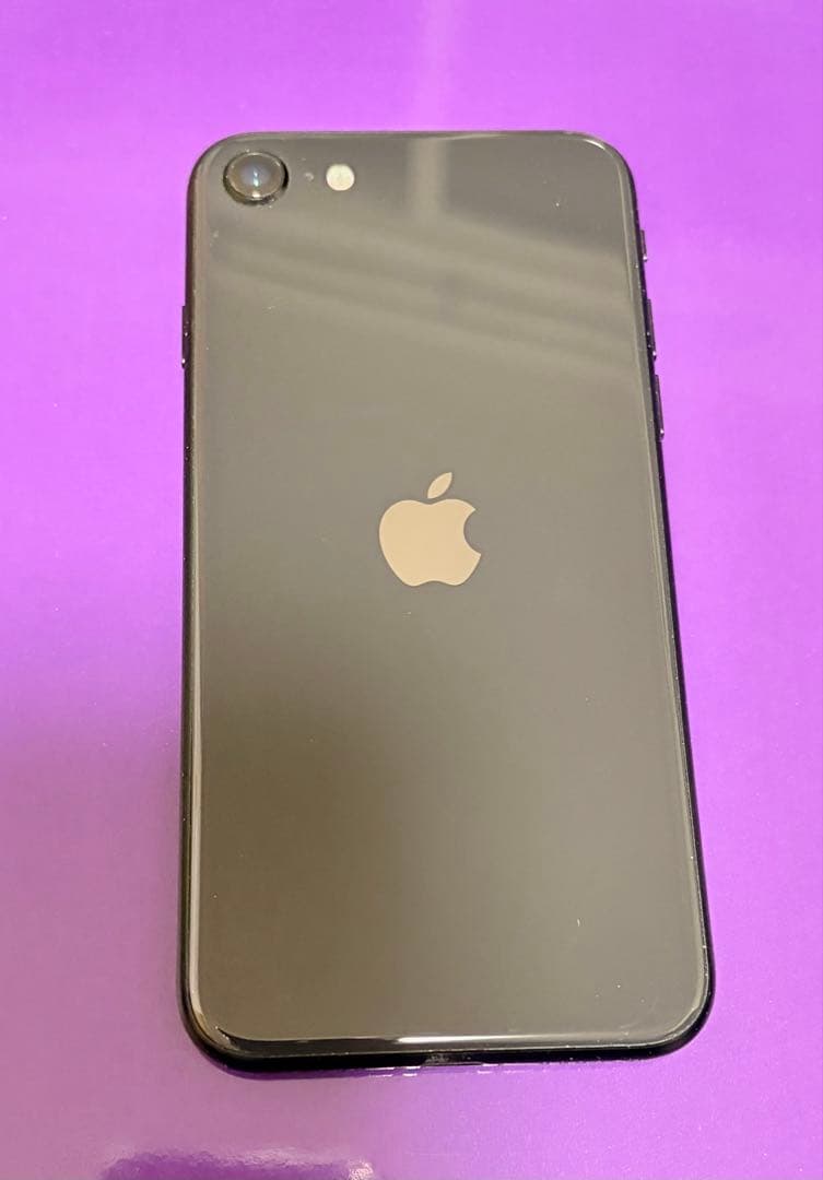 iPhoneSE2 128GB ブラック