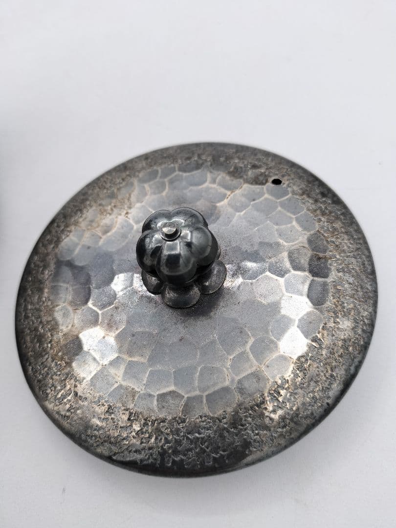 c396 銀瓶 湯沸 鬼岩目 銀燻し仕上 秀峰堂 紙箱 茶道具 古物