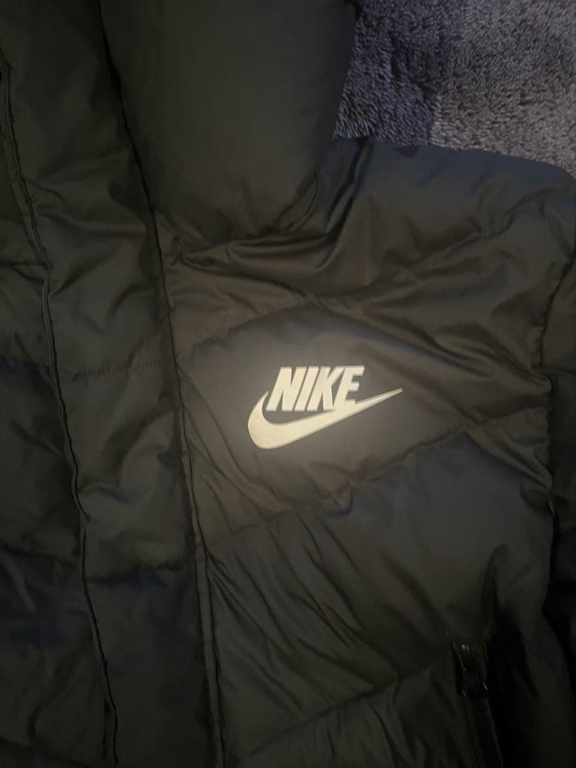 【¥8,999-】Nike ブラック ダウンコート フード付き