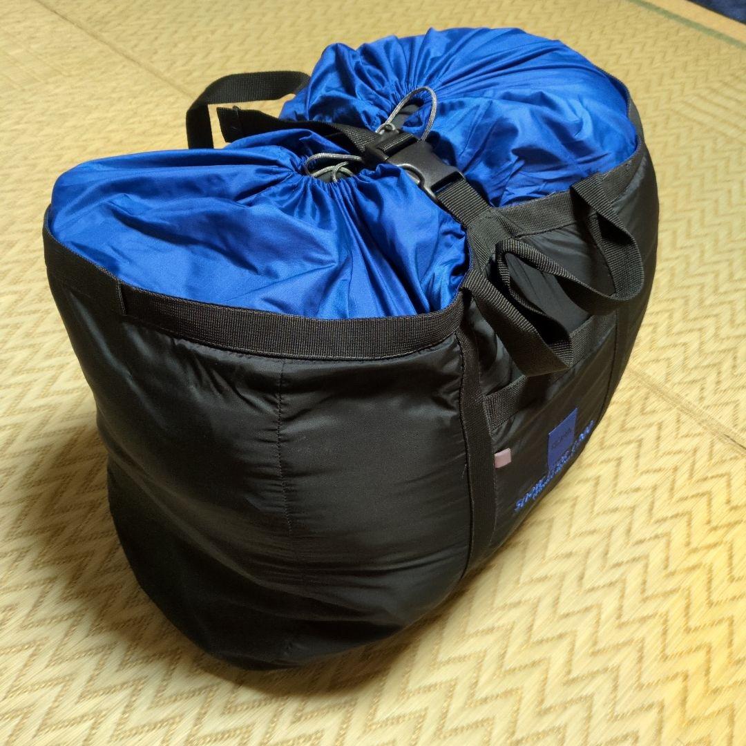 【美品】ISUKA スノートレック1300 冬モデル　イスカ　シュラフ寝袋
