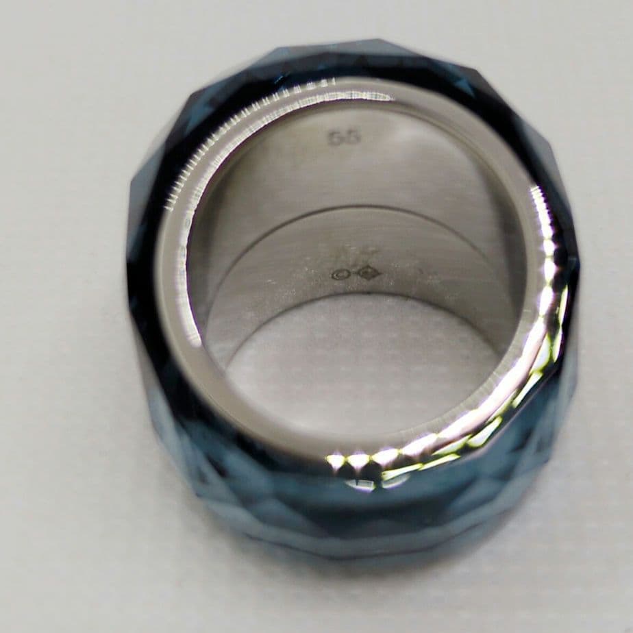 【美品】 スワロフスキー　ニルヴァーナ リング ブルー系　箱あり　55サイズ