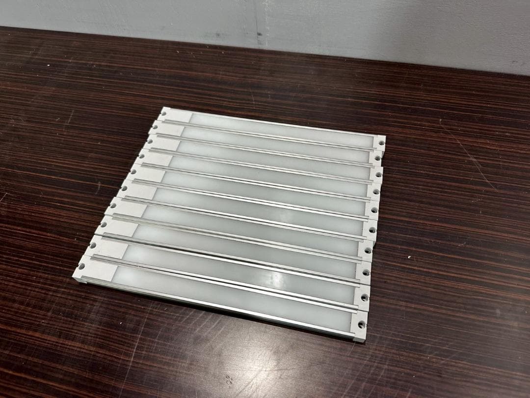 TOSHIBA 東芝 LED照明器具 ＬＥＤライン器具 LED 照明RW723