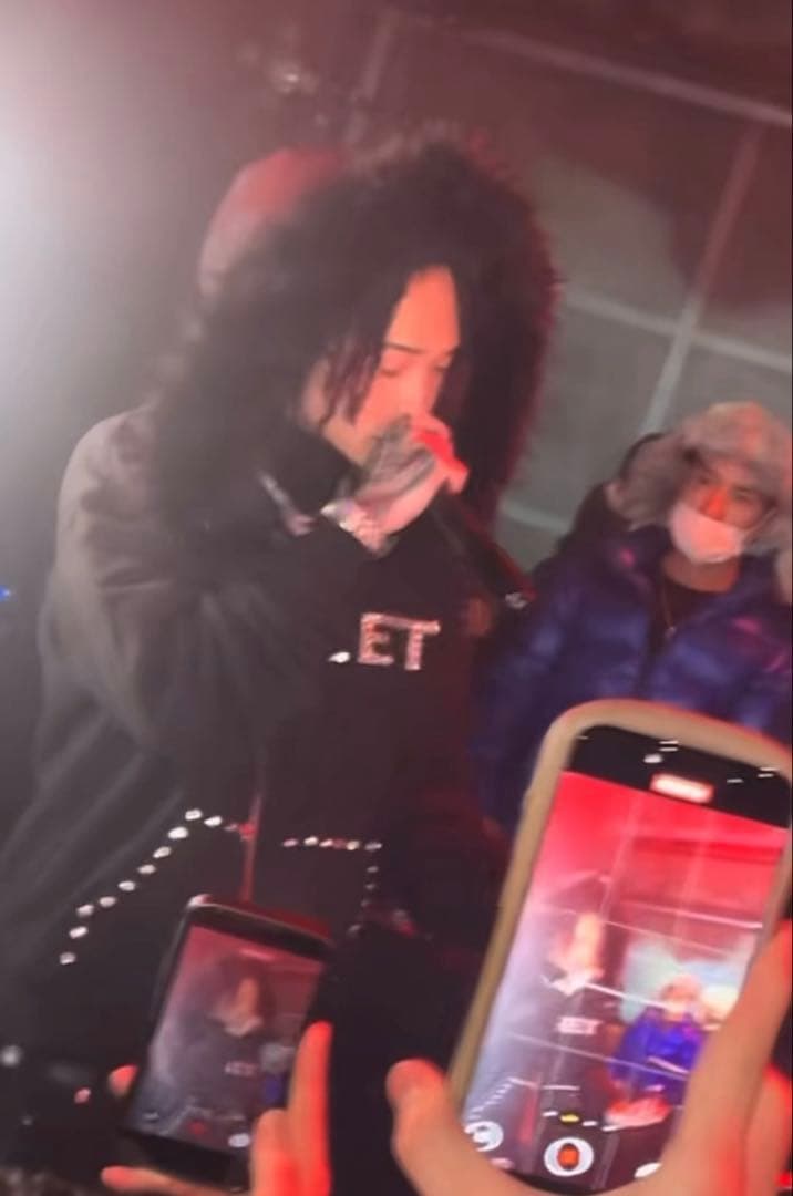 SECRET パーカー Mサイズ yvng patra着用