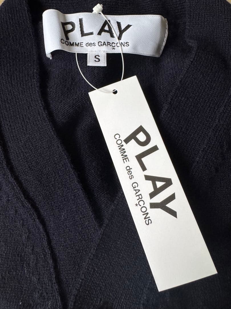最終価格　PLAY コムデギャルソン ネイビー カーディガン Sサイズ