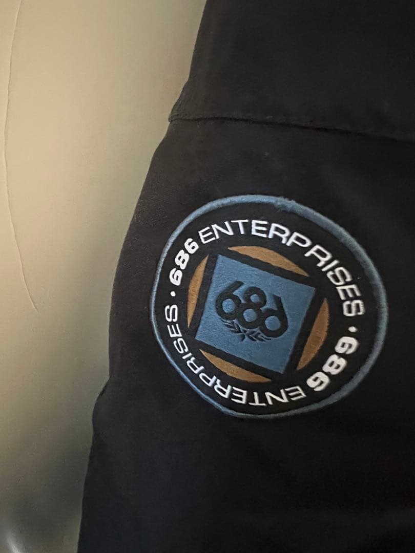 最終値下げ✨SIXEIGHTSX スノーボードウェア 686 メンズM