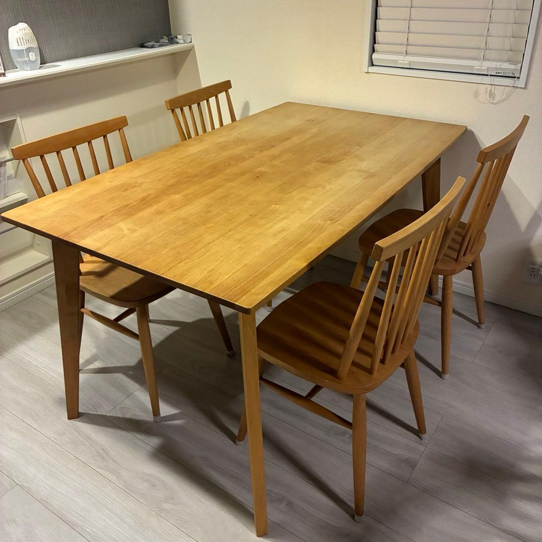 直接取引☆ MOMO NATURAL ダイニングテーブル　椅子４脚セット 無垢材