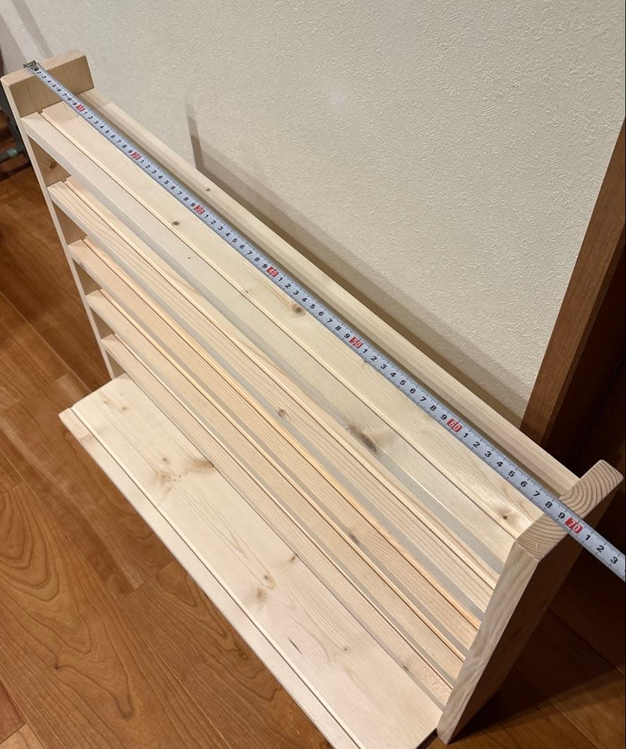 R　トミカ収納棚6段　最下段幅広タイプ　　　パイン材