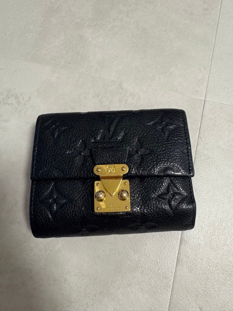 LOUIS VUITTON ポルトフォイユ