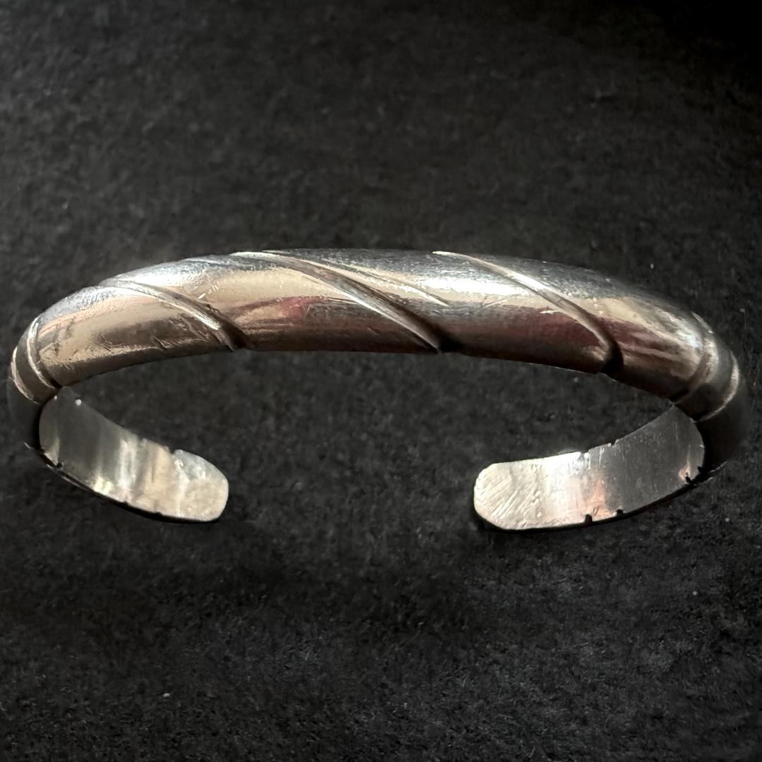 Navajo Old pawn ナバホ ヘビーバングル インディアンジュエリー