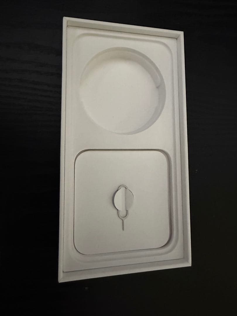 Apple iPhone 13 レッド 本体 SIMフリー