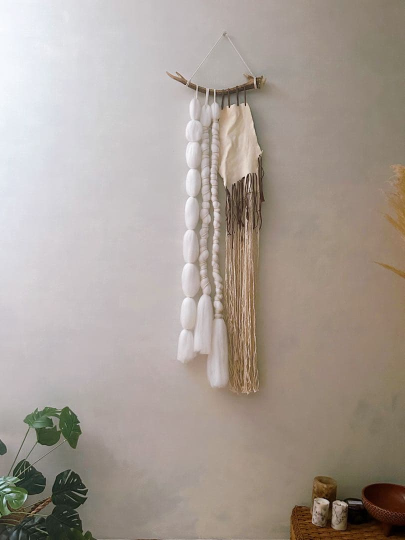 SDGs 鹿の角と革のマクラメタペストリー