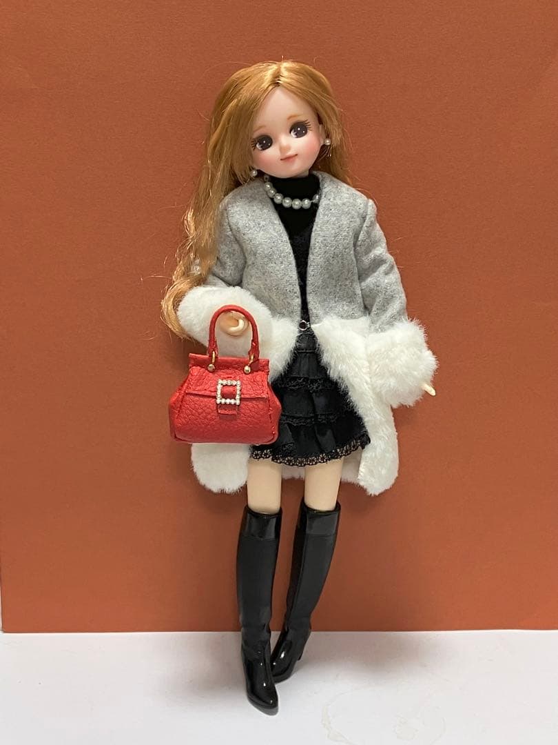 ★ハンドメイド★ ミニチュア バックル付きバッグ レッド  アウトフィット