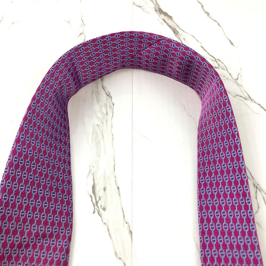 HERMES エルメス　ネクタイ　シェーヌダンクル総柄　ジャガード　ワインレッド