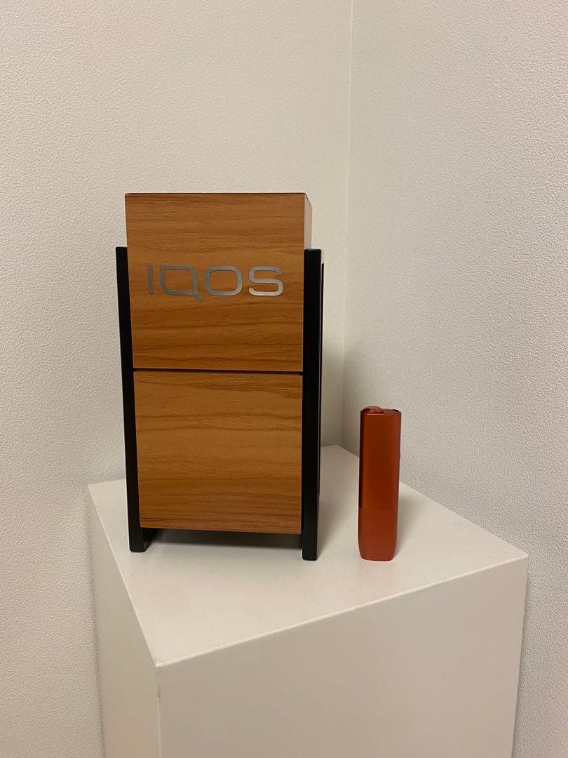 IQOS 置き型灰皿 木製　蓋付き　非売品　レア品