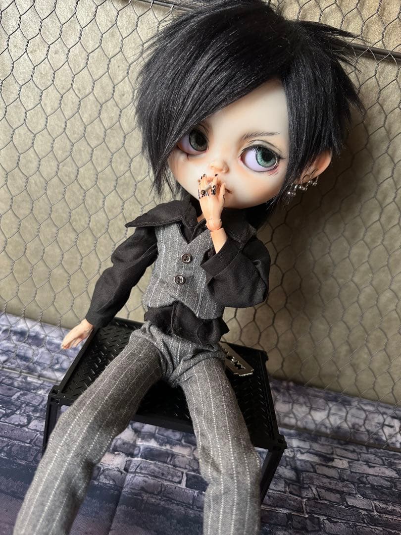 ☆*☆様 アイシードール本体　男の子　オビツ27ボディ　ボアウィッグ　OF付き