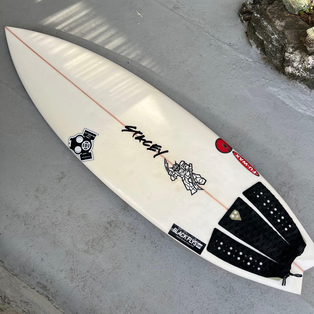 （フィン付き）ステイシーサーフボード　サーフボード　5.6 小波