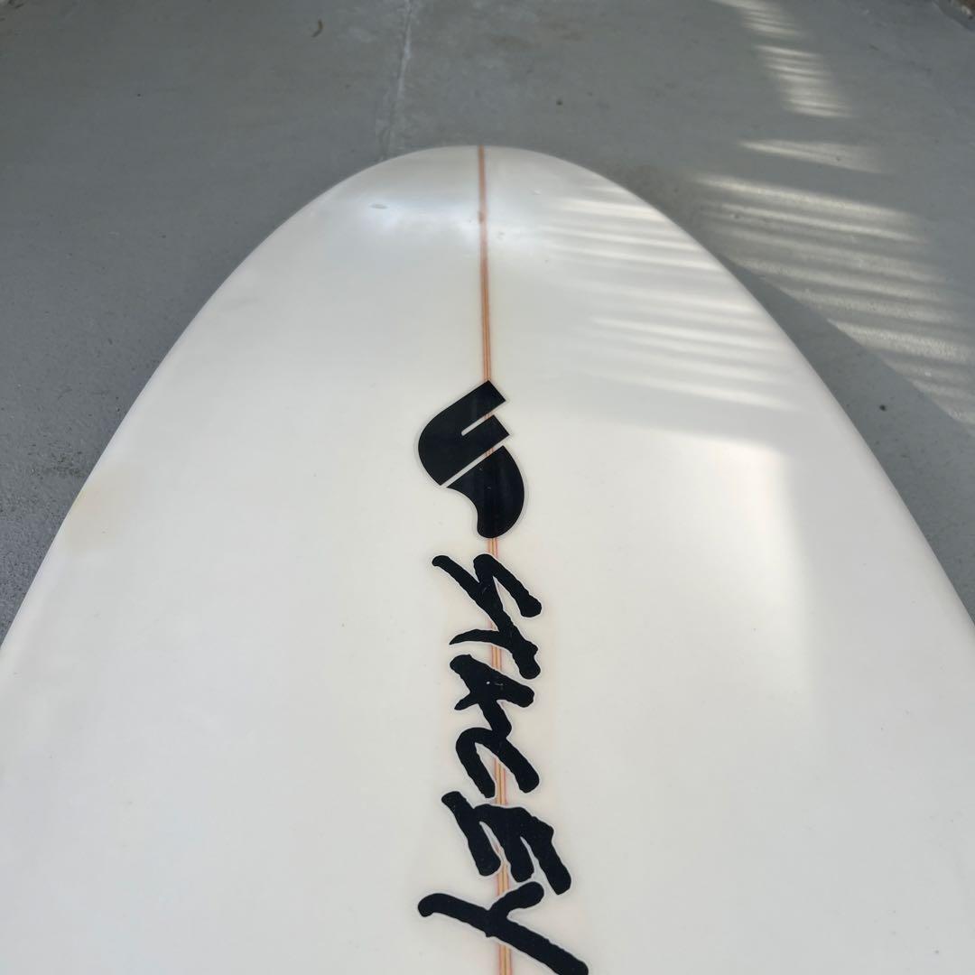 （フィン付き）ステイシーサーフボード　サーフボード　5.6 小波