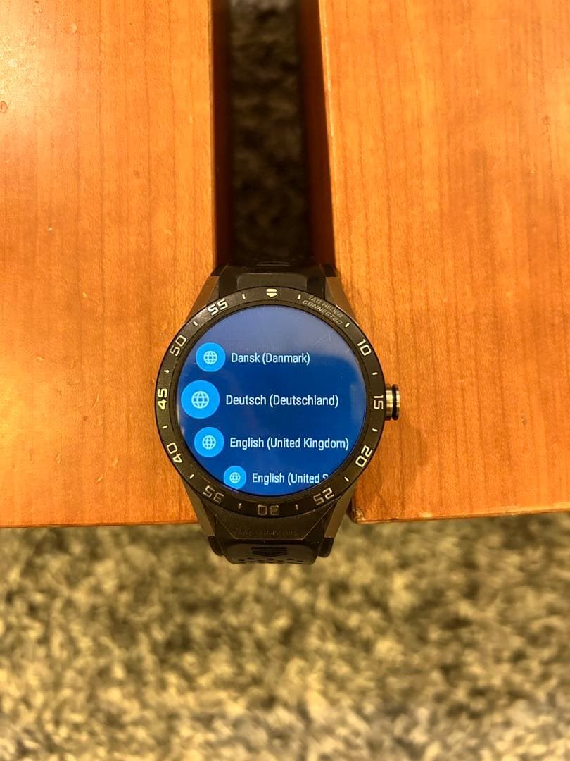 TAG Heuer Connected Modular 45 ブラック