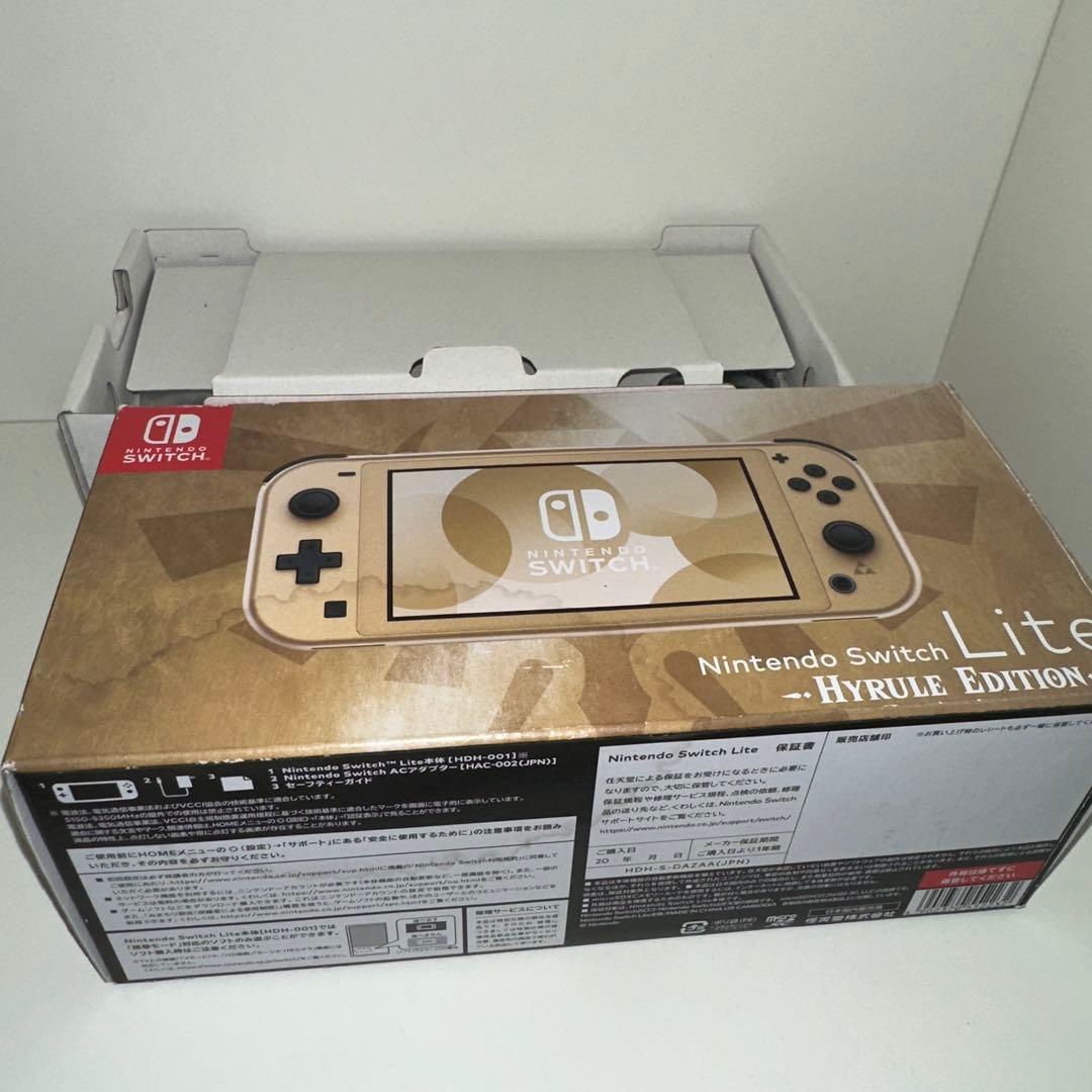 Nintendo Switch Nintendo Switch Lite -HYRULE EDITION-