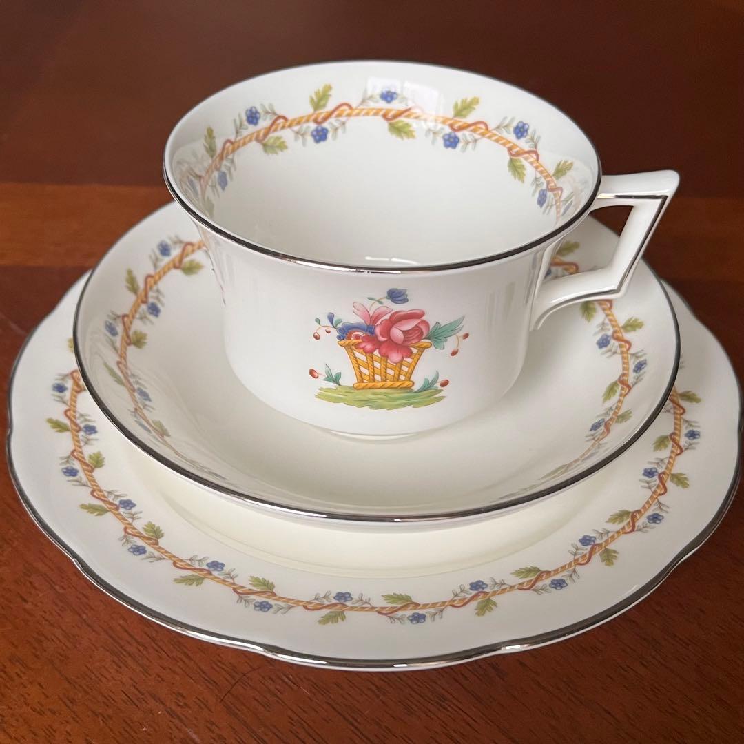 【レア美品】ウェッジウッド★オルレアン★トリオ