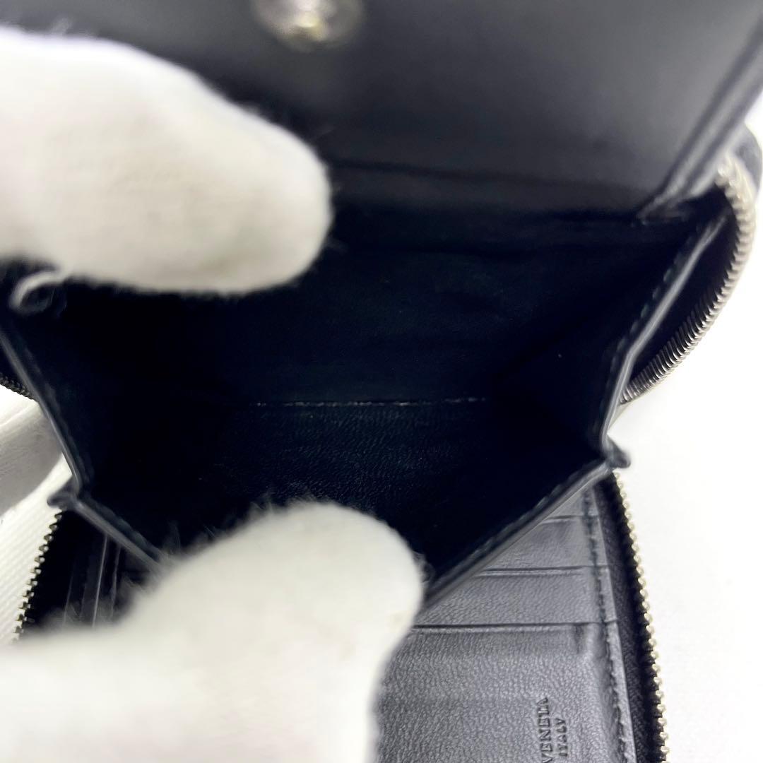 入手困難✨ボッテガヴェネタ イントレチャート 二つ折り財布 ラウンドファスナー