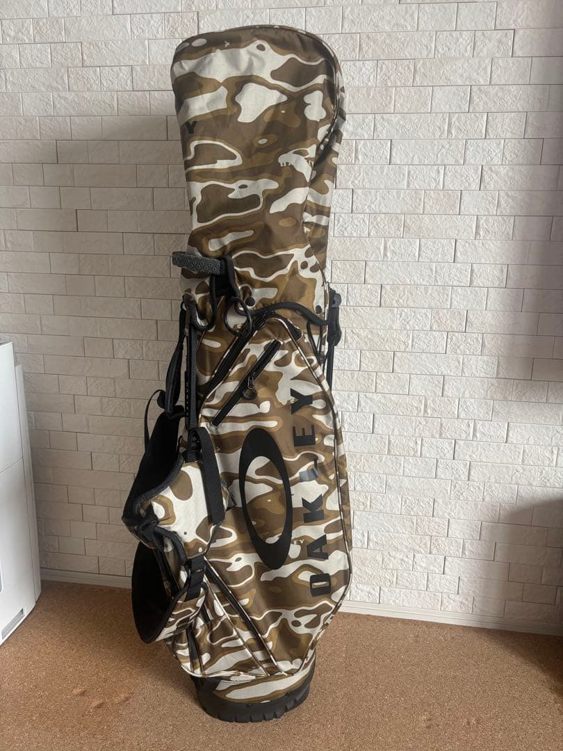 オークリー　キャディバッグ　ゴルフバッグ　迷彩