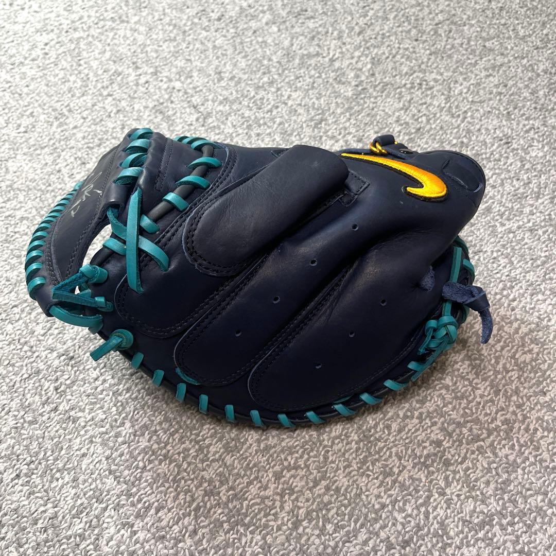 【激レア！未使用品！】　ナイキ キャッチャーミット 城島健司モデル　2点セット！